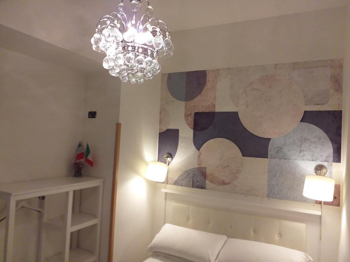 Beb Pantarei Bed & Breakfast Naples Exterior photo