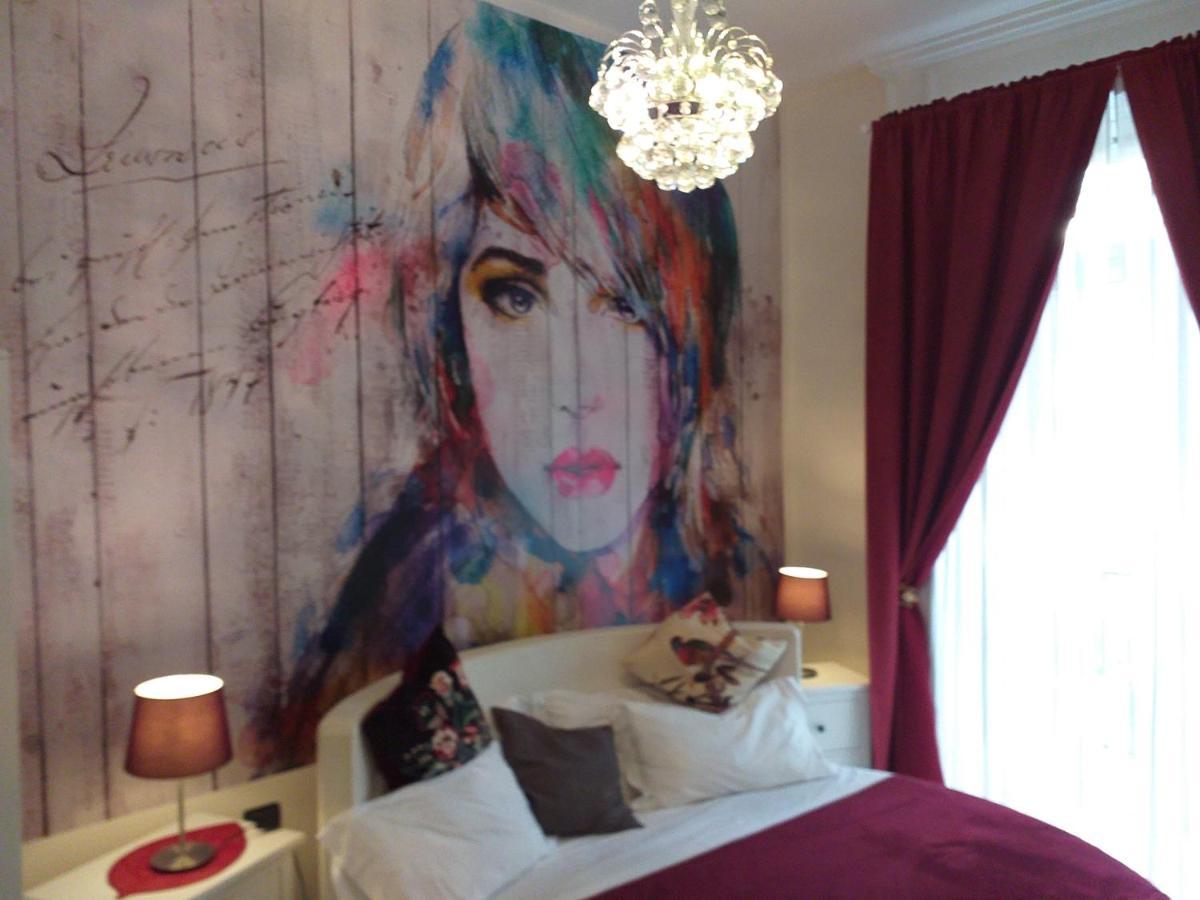 Beb Pantarei Bed & Breakfast Naples Room photo