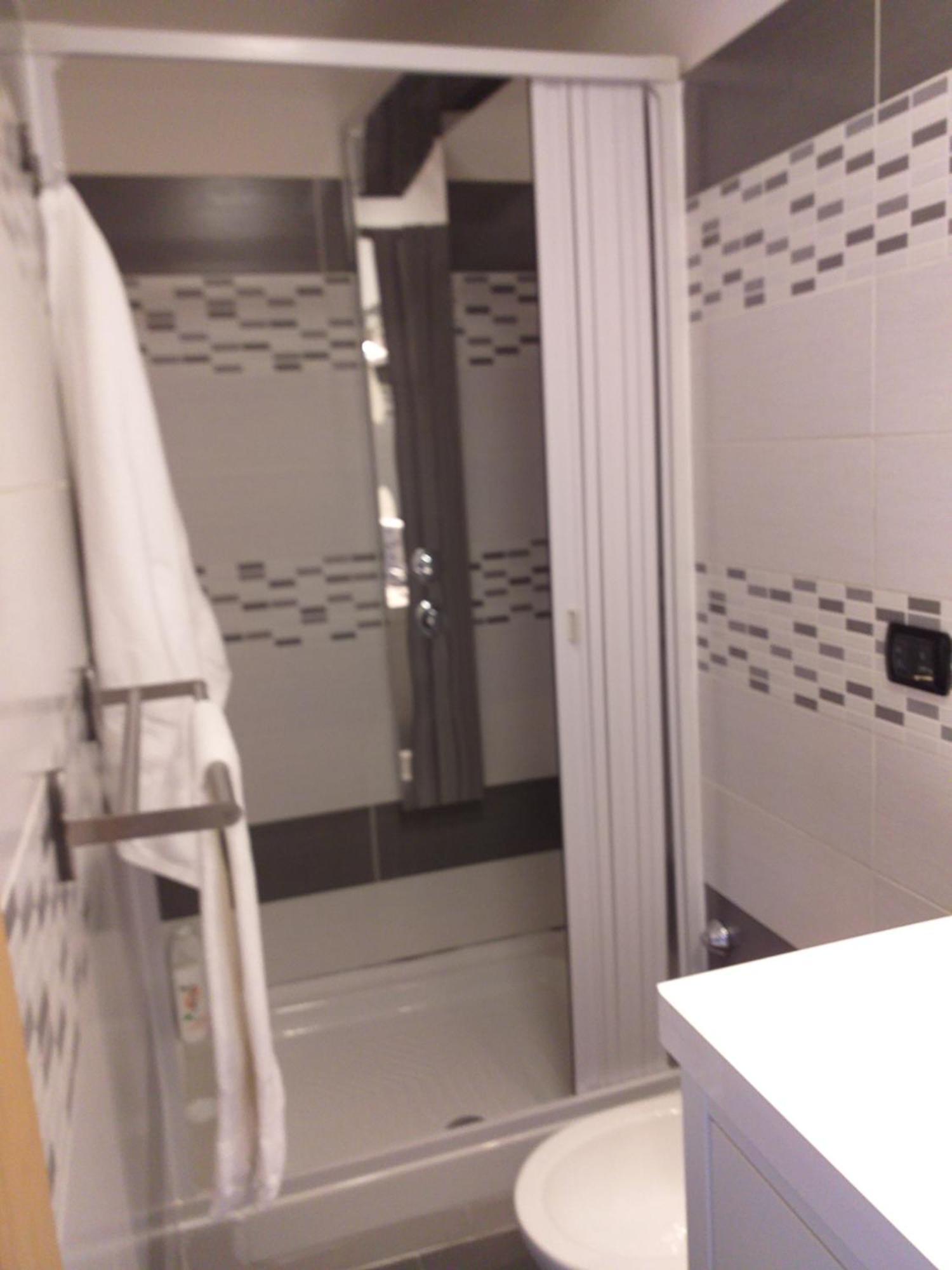 Beb Pantarei Bed & Breakfast Naples Room photo