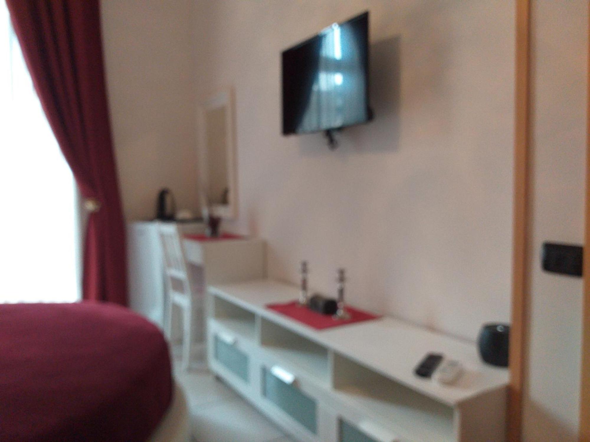 Beb Pantarei Bed & Breakfast Naples Room photo